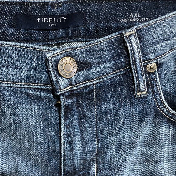 Fidelity AXL Girlfriend Jean Exile Vintage Sz 27 Medium Wash - Picture 3 of 16